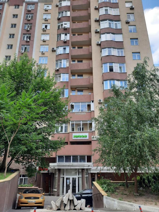 Прекрасная Комфортная Квартира В Центре Киева Рядом С Жд Вокзалом Метро Вокзальная И Университет Ngoại thất bức ảnh